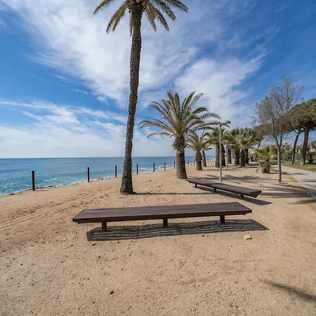 Homeholidaysrentals Bluemar-costa Barcelona Pineda de Mar
