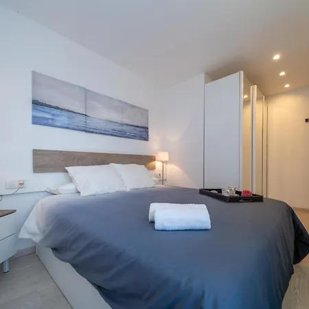 Homeholidaysrentals Bluemar-costa Barcelona