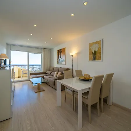 Homeholidaysrentals Bluemar-costa Barcelona Apartment Pineda de Mar